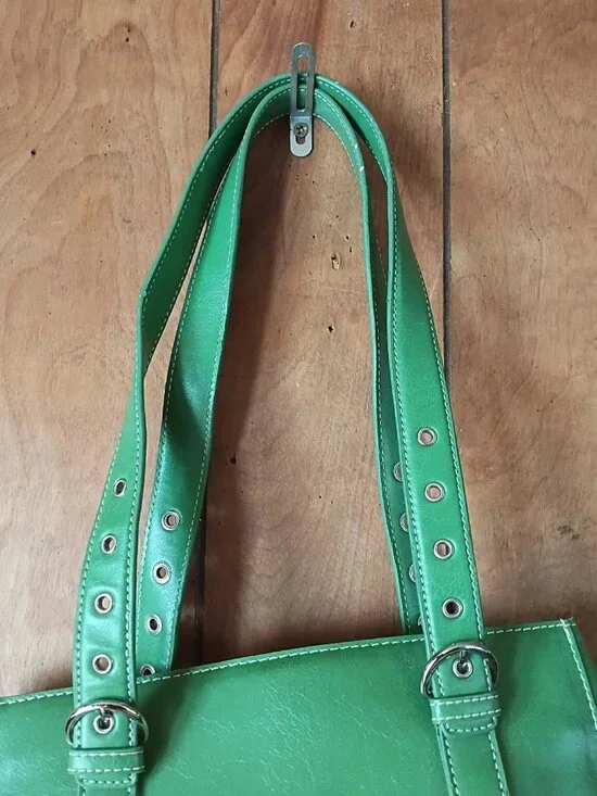 Nine West Green Tote Bag + Matching Clutch Set Excellent Condition Spring color - Picture 2 of 9